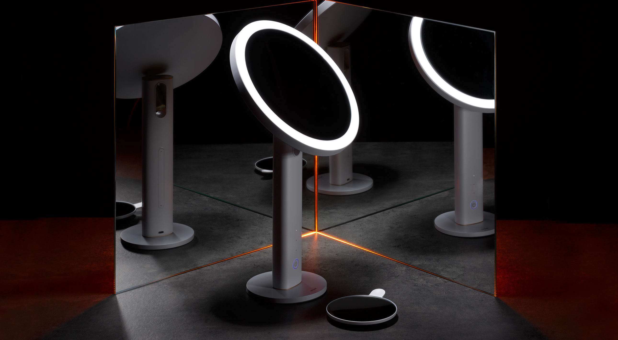 Косметическое зеркало BORK D685 - фото 1