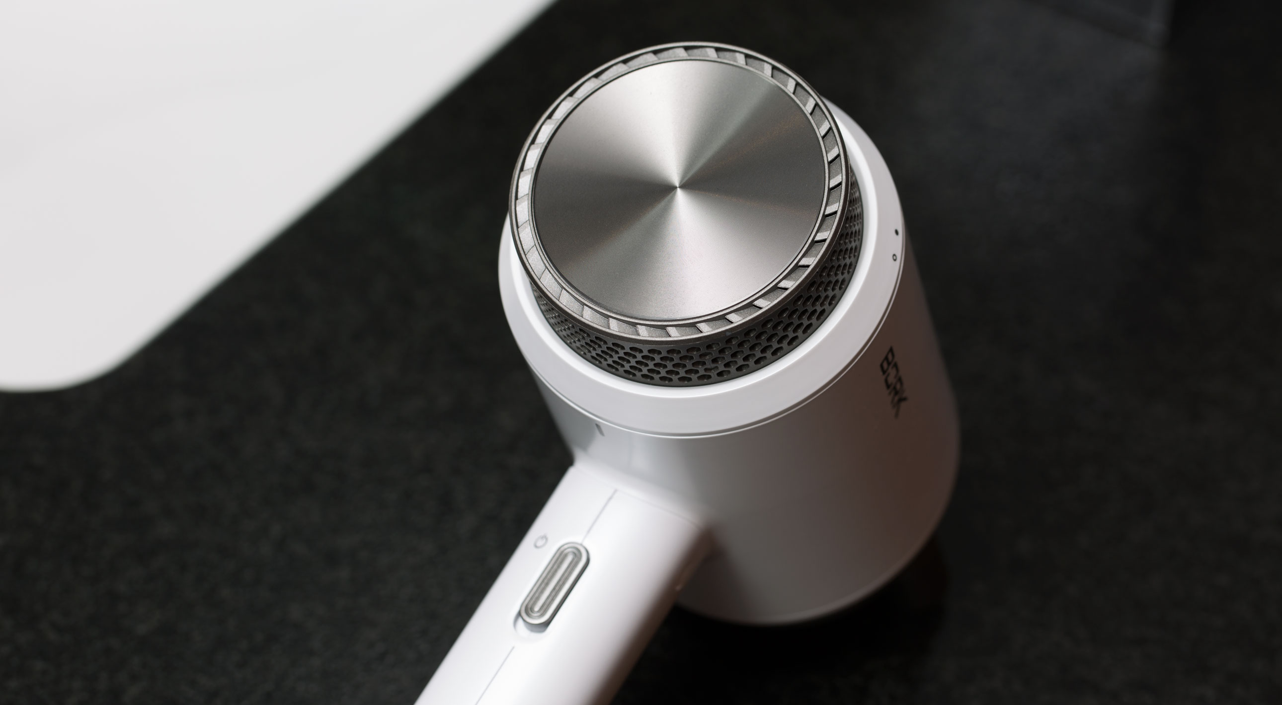 Фен BORK D710 - фото 2