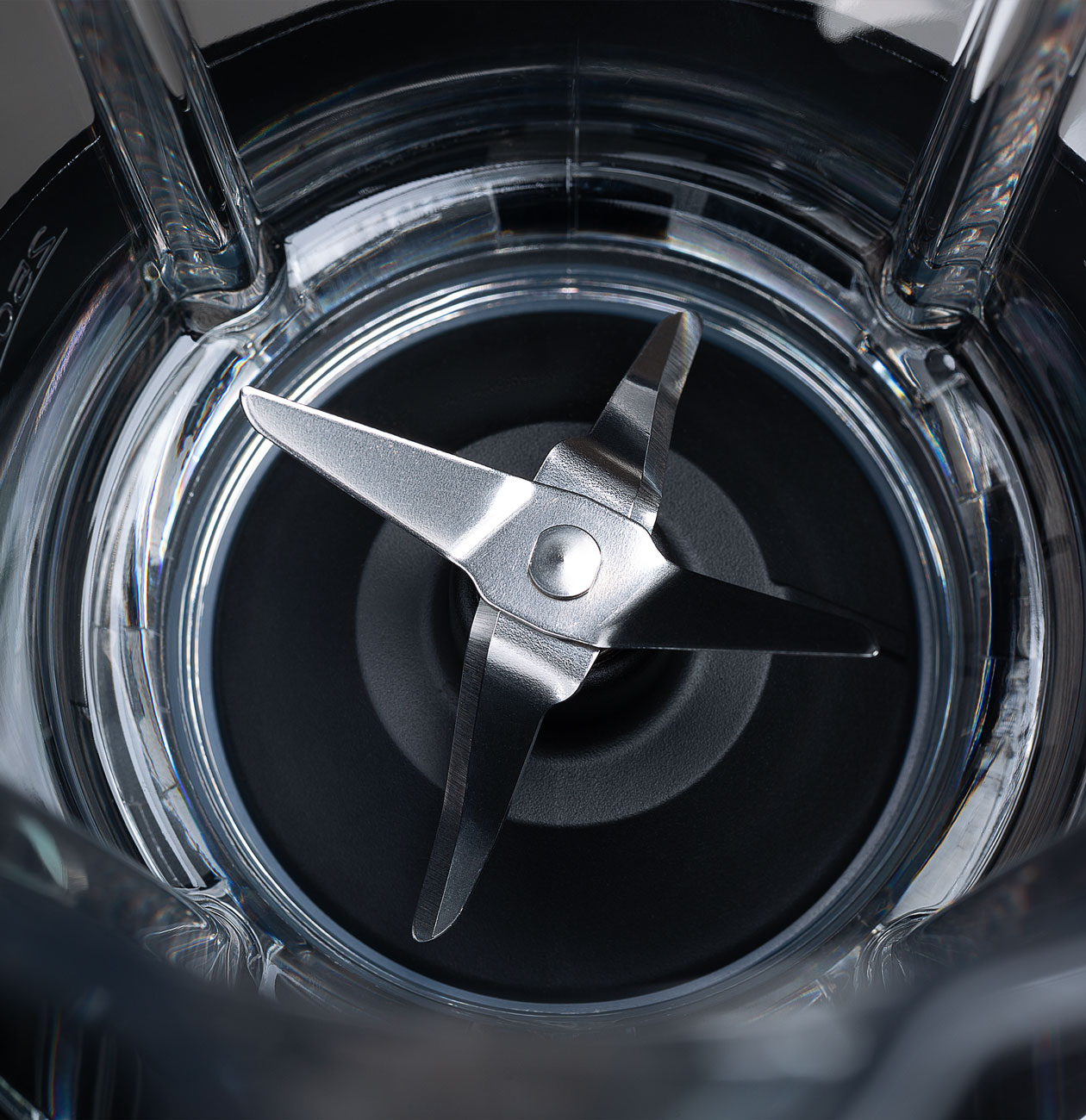 Вакуумный блендер B601 BORK