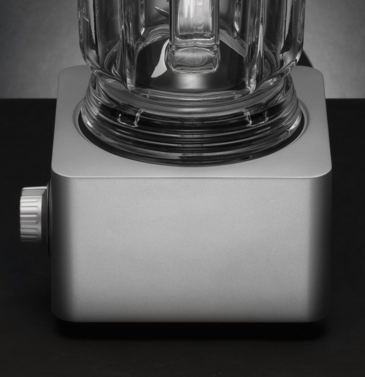 Блендер B780 BORK