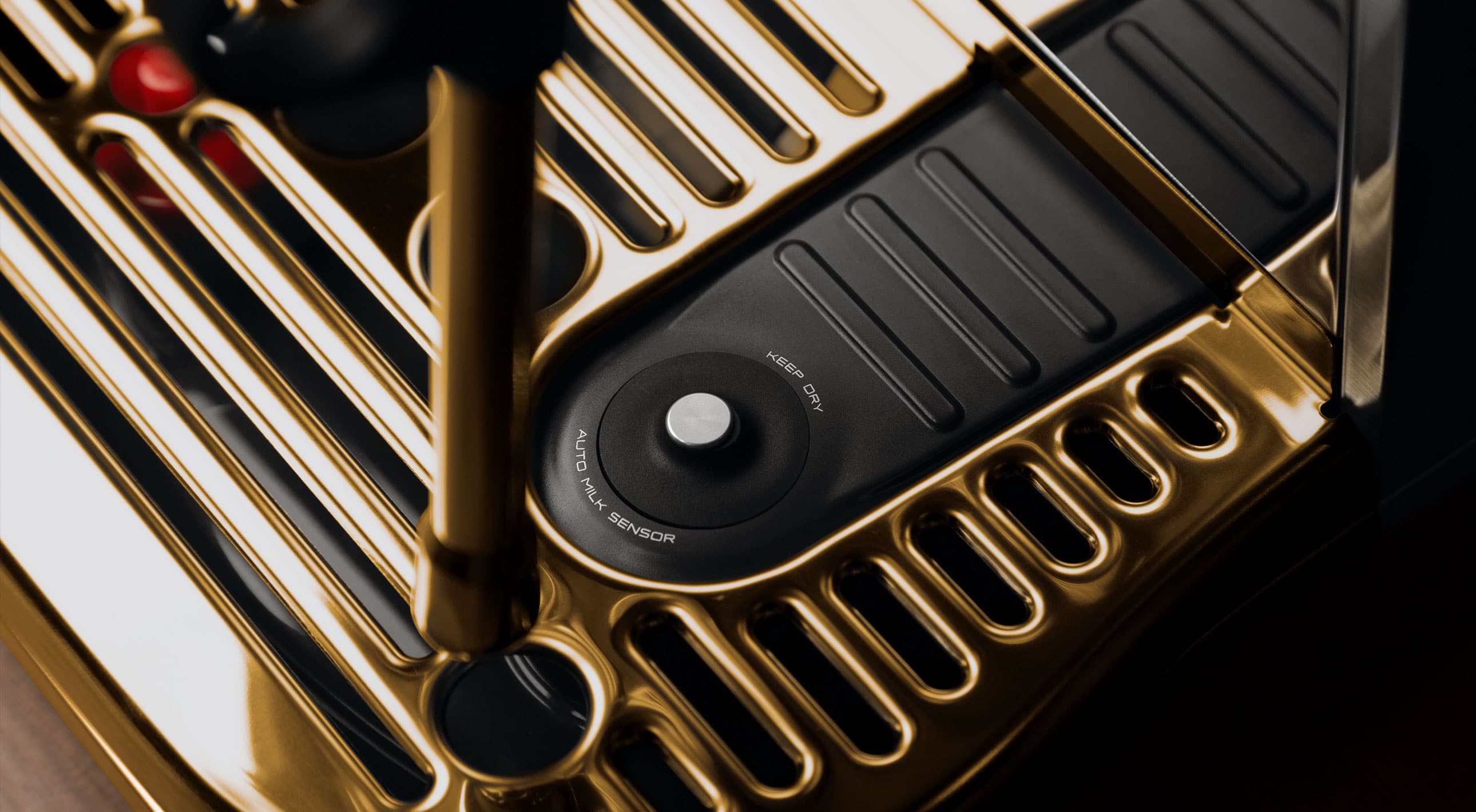 Кофеварка BORK C701 Gold - фото 3