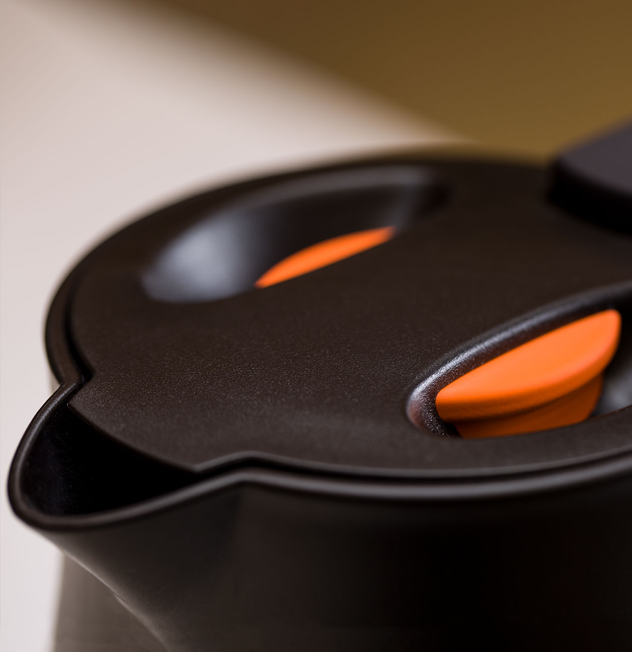 Чайник K600 BORK