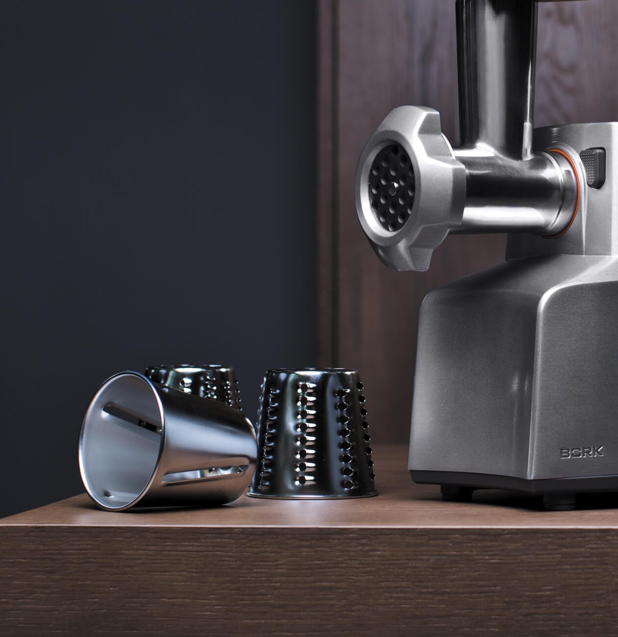 Мясорубка M700 BORK